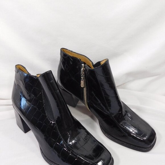 Franco Sarto Black Patent Leather Ankle Boots - Picture 1 of 7